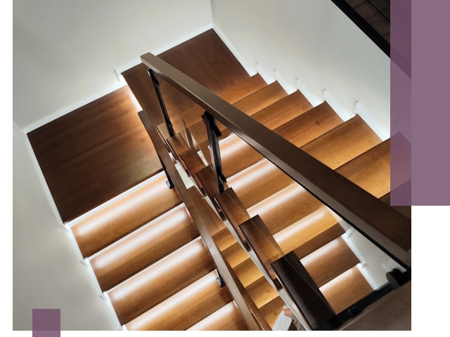 Изготовление П-образных лестниц под ключ в Серпухове