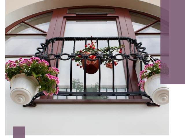 Изготовление и монтаж французских балконов в Серпухове