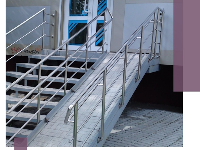 Пандус на крыльцо под ключ в Серпухове: монтаж и изготовление