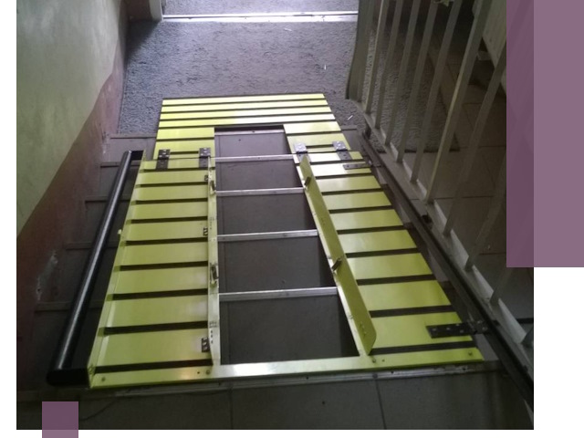 Профессиональный монтаж пандуса в подъезд в Серпухове