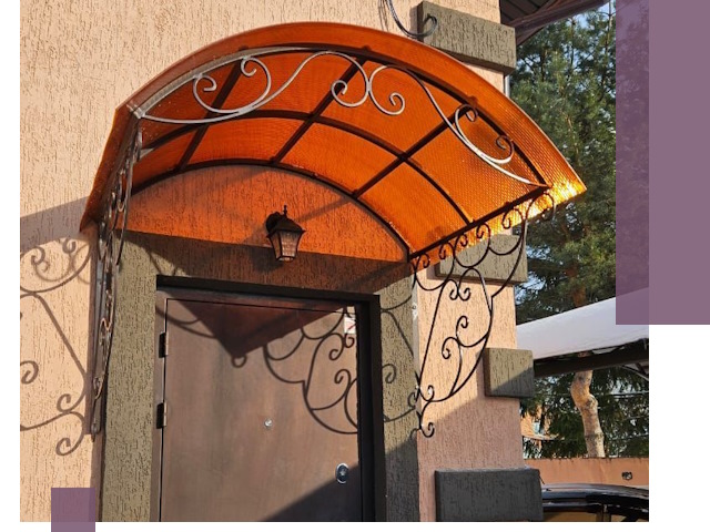 Демонтаж козырьков в Серпухове быстро и безопасно