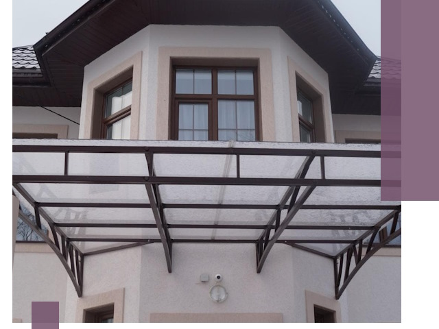 Козырьки из поликарбоната под ключ в Серпухове