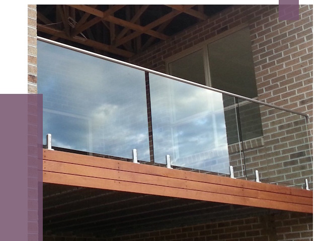 Стеклянные парапеты на крыше и террасе в Серпухове от 11431 руб. | ПРОЛЁТ-Срп