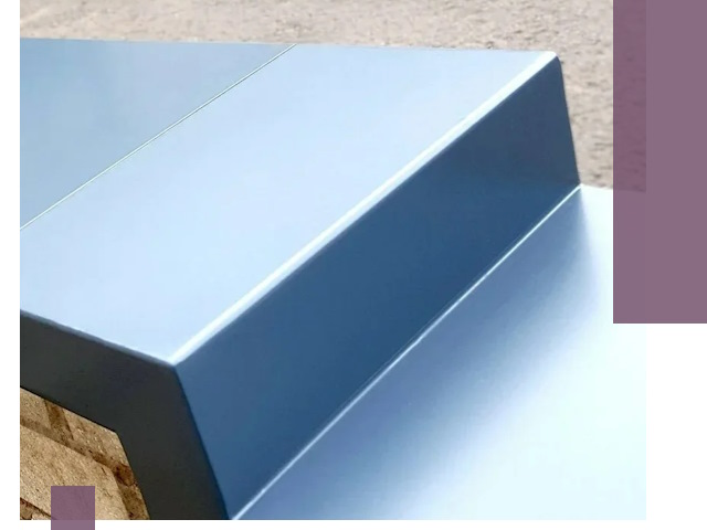 Крышки на парапет в Серпухове: изготовление и монтаж под ключ