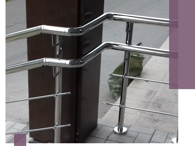 Монтаж поручней из нержавеющей стали в Серпухове качественно и быстро